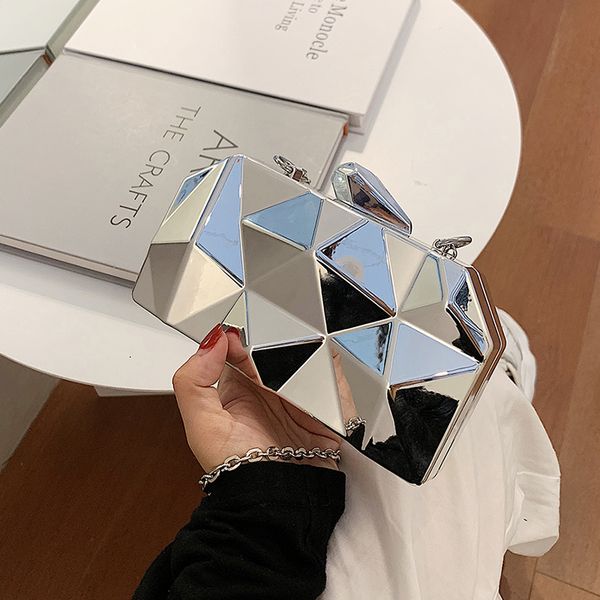 fashion geometric mini crossbody bag woman solid chain evening hard shoulder bag women designer luxury brand womens clutch bags
fashion geometric mini crossbody bag woman solid chain evening hard shoulder bag women designer luxury brand womens clutch bags