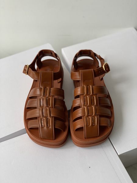 2022 women fashion classic premium brand sandals leather temperament flat slides small fresh platform shoes comfort size:35-39, Black
2022 women fashion classic premium brand sandals leather temperament flat slides small fresh platform shoes comfort size:35-39, Black