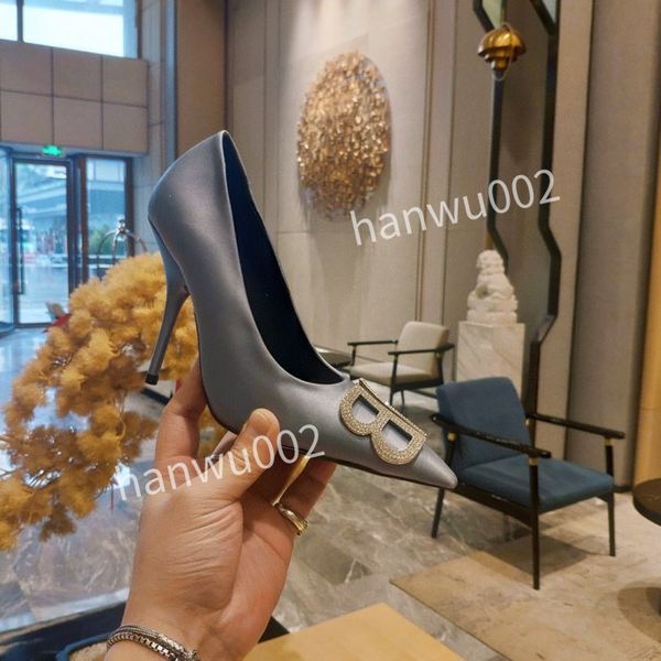 2022 luxury dress shoes ladies designer loafers pointed toe high heels size35-41, Black
2022 luxury dress shoes ladies designer loafers pointed toe high heels size35-41, Black
