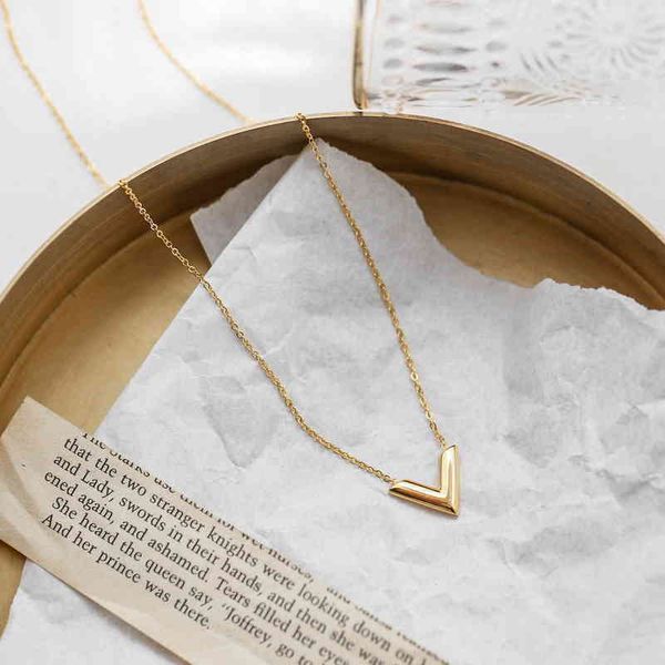 necklace luxury designer sterling silver trendy v letter ladies pendant necklace jewelry for women wedding
necklace luxury designer sterling silver trendy v letter ladies pendant necklace jewelry for women wedding