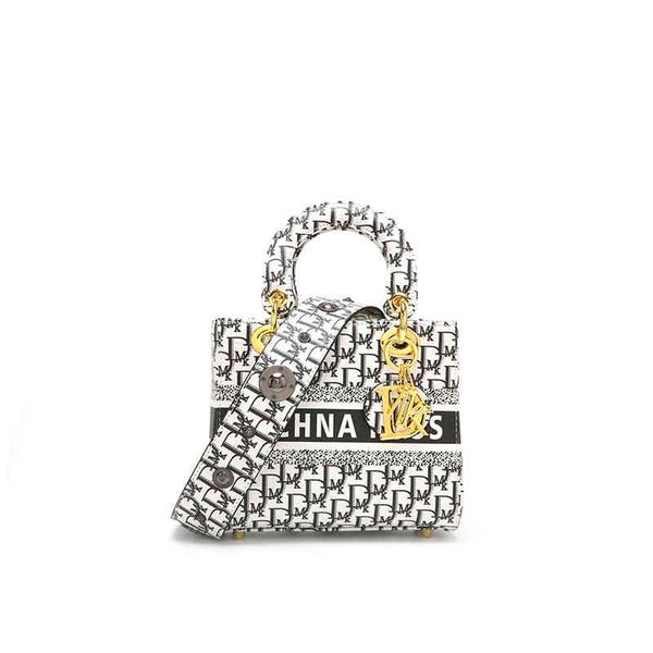 purses family women's bag new fashion high sense foreign style portable messenger
