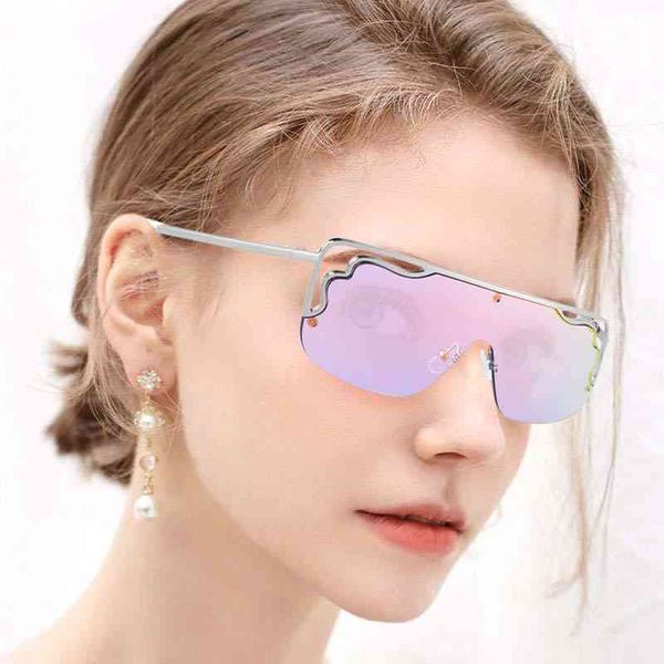 sunglasses 2022 trend trembling net red sunglasses, men and women framed sunglasses, round face, thin tiktok., White;black
sunglasses 2022 trend trembling net red sunglasses, men and women framed sunglasses, round face, thin tiktok., White;black