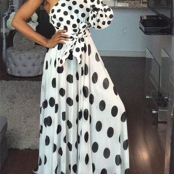 cm.yaya women summer fashion dress long maxi dress dot print elegant one shoulder one sleeve fit and flare dresses vestidos 220516, Black;gray
cm.yaya women summer fashion dress long maxi dress dot print elegant one shoulder one sleeve fit and flare dresses vestidos 220516, Black;gray