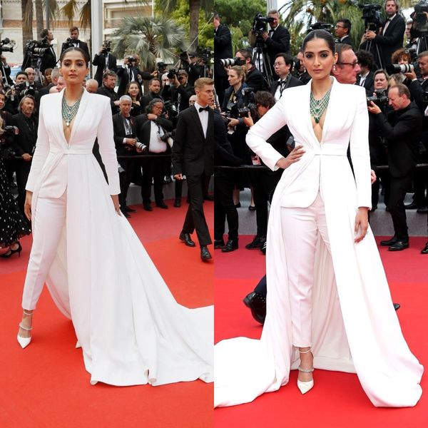 runway fashion women's blazer suits 2022 elegant bridesmaid dress solid long jacket pants custom made ladies outfits, White;pink
runway fashion women's blazer suits 2022 elegant bridesmaid dress solid long jacket pants custom made ladies outfits, White;pink