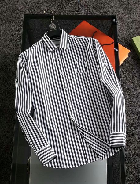 2022 luxury designer men's shirts fashion casual business social and cocktail shirt brand spring autumn slimming the most fashionable c, White;black
2022 luxury designer men's shirts fashion casual business social and cocktail shirt brand spring autumn slimming the most fashionable c, White;black