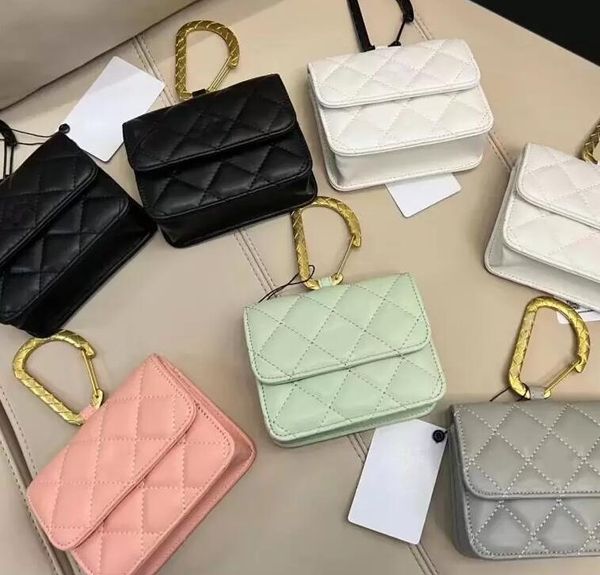 fashion rhombus candy color coin purses soft leather credit card bag pure colors portable short kkey chain design women simple wallet, Red;black
fashion rhombus candy color coin purses soft leather credit card bag pure colors portable short kkey chain design women simple wallet, Red;black