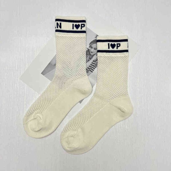 classic brand letter love calf socks fashion hosiery spring summer mesh hollowed hosierys designer middle tube sock f1jc, Black;white
classic brand letter love calf socks fashion hosiery spring summer mesh hollowed hosierys designer middle tube sock f1jc, Black;white