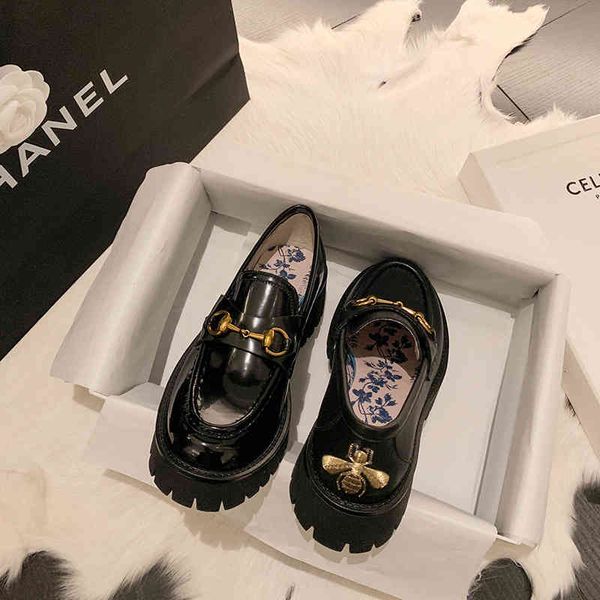 sandals embroidered gold thread little bee wears single shoes one step. simple and comfortable deep mouth lefu sprg for women iccg, Black
sandals embroidered gold thread little bee wears single shoes one step. simple and comfortable deep mouth lefu sprg for women iccg, Black