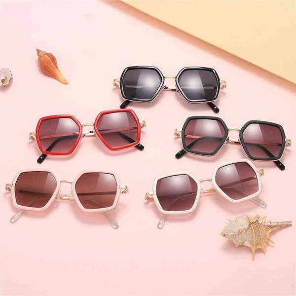 2022 super new trend polarized sunglasses fashion urban men's and women's color changing hip-hop glasses jp27, White;black
2022 super new trend polarized sunglasses fashion urban men's and women's color changing hip-hop glasses jp27, White;black