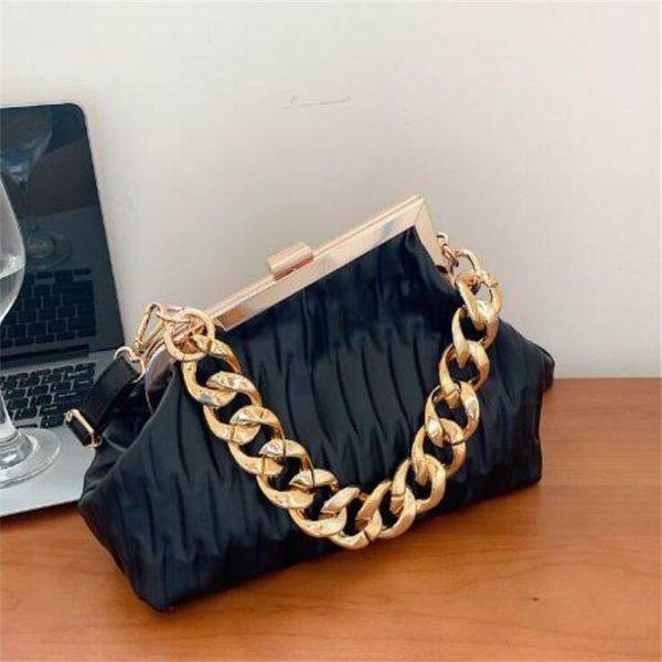 fashion luxury evening bags women shoulder bag retro simple messenger bags metal lock buckle ladies handbags designer leather tote
fashion luxury evening bags women shoulder bag retro simple messenger bags metal lock buckle ladies handbags designer leather tote