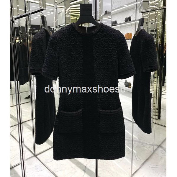 casual dresses celebrity style tweed short sleeved dress autumn winter slim fit round neck hip wrap mini black skirt, Black;gray
casual dresses celebrity style tweed short sleeved dress autumn winter slim fit round neck hip wrap mini black skirt, Black;gray