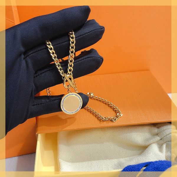 love necklace designer women pendants retro embellishment bronze charm chain fashion brass jewelry jj, Silver
love necklace designer women pendants retro embellishment bronze charm chain fashion brass jewelry jj, Silver