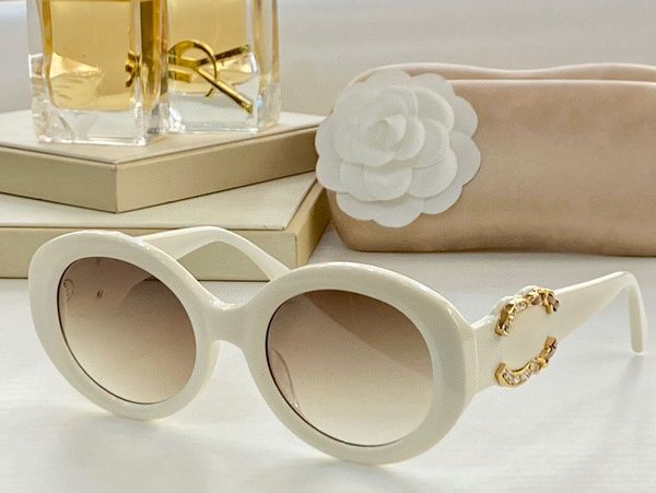 sunglasses for woman 2022 designer retro summer 3419 anti-ultraviolet driving fishing fashion random box, White;black 
sunglasses for woman 2022 designer retro summer 3419 anti-ultraviolet driving fishing fashion random box, White;black