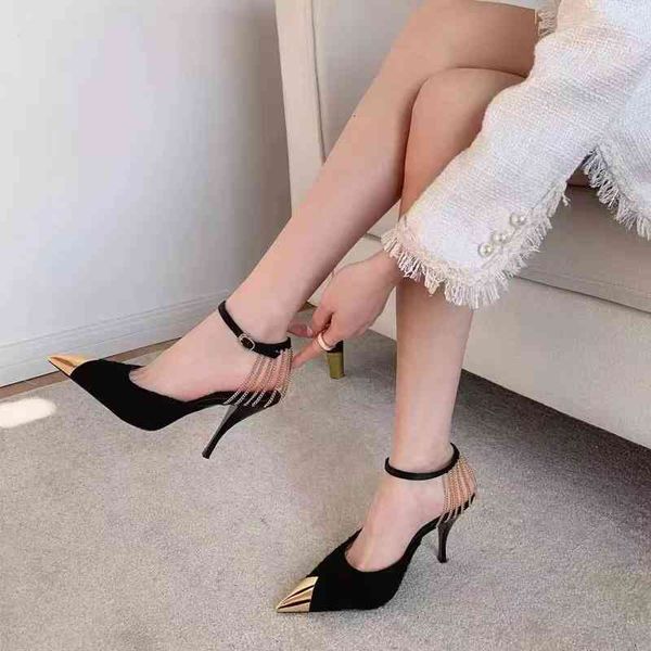 sandals metal head high-heeled shoes women's spring pointed chain sandals one-sided belt thin shallow mouth single miig, Black
sandals metal head high-heeled shoes women's spring pointed chain sandals one-sided belt thin shallow mouth single miig, Black