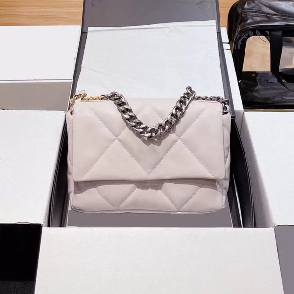 italy women lambskin 19 designer bags silver hardware chain totes crossbody shoulder purse large capacity classic flap clutch genuine leathe
italy women lambskin 19 designer bags silver hardware chain totes crossbody shoulder purse large capacity classic flap clutch genuine leathe