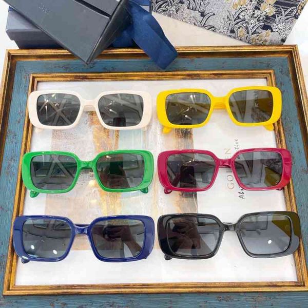sunglasses d family identical women's square yellow green red blue personalized letter leg sunglasses fashion hakm, White;black 
sunglasses d family identical women's square yellow green red blue personalized letter leg sunglasses fashion hakm, White;black