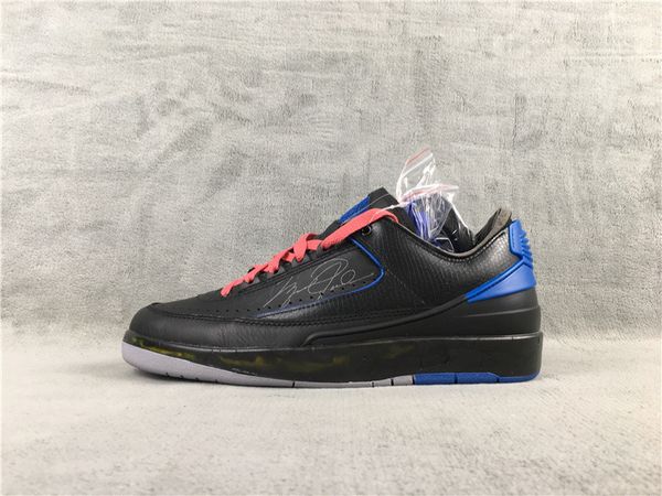shoes mens jumpman 2 low sp black blue signature basketball sports sneakers color black/blue-grey 40-47.5
shoes mens jumpman 2 low sp black blue signature basketball sports sneakers color black/blue-grey 40-47.5