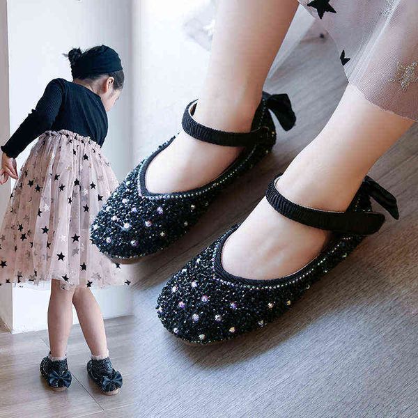 2020 girls shoes new fashion toddler sandals kids children's bling pearl bowtie princess hook loop breathable leather shoe baby g220415, Black;red
2020 girls shoes new fashion toddler sandals kids children's bling pearl bowtie princess hook loop breathable leather shoe baby g220415, Black;red