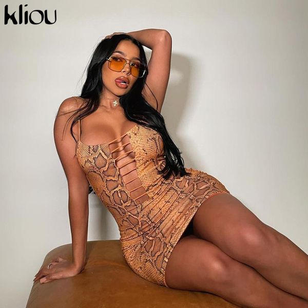 lady bandage v-neck hollow out cami mini dress 2021 summer fashion bodycon nightclub streetwear women outfits, Black;gray
lady bandage v-neck hollow out cami mini dress 2021 summer fashion bodycon nightclub streetwear women outfits, Black;gray