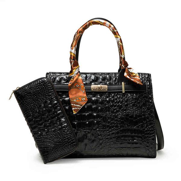 ladies fashion personality trend new brand bag wholesale women's handbag two piece one shoulder fabric temperament
ladies fashion personality trend new brand bag wholesale women's handbag two piece one shoulder fabric temperament