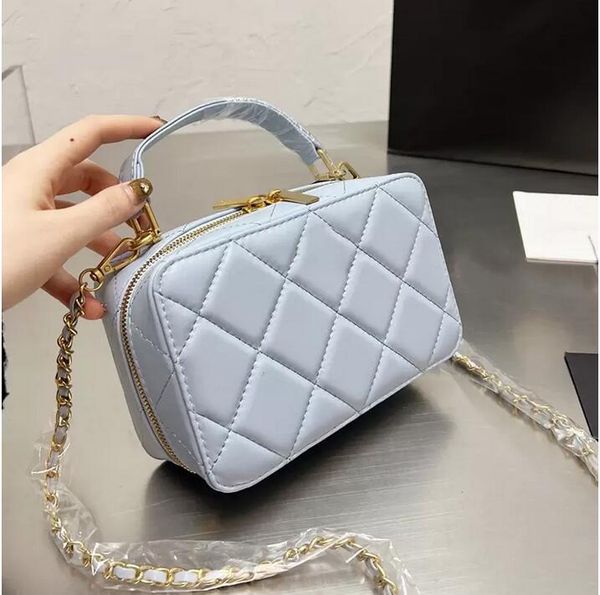 the new vintage womens multi pochette vanity box bags lambskin genuine leather handle totes cosmtic case quilted gold hardware crossbody sac
the new vintage womens multi pochette vanity box bags lambskin genuine leather handle totes cosmtic case quilted gold hardware crossbody sac