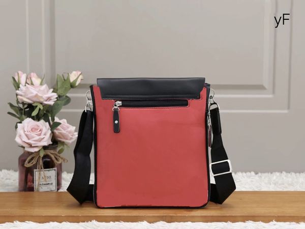 s classic luxury bag design handbags high capacity designer bags large-capacity pu women fashion gradient printing letter duffel baggg'
s classic luxury bag design handbags high capacity designer bags large-capacity pu women fashion gradient printing letter duffel baggg'