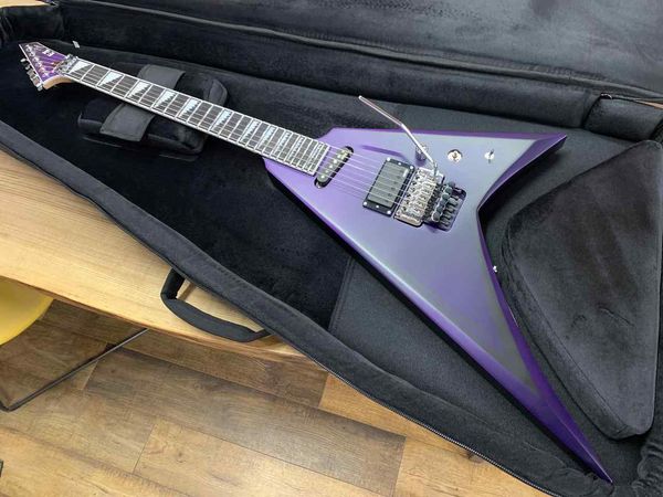e-ii alexi ripped purple fade satin w/ripped pinstripes electric guitar 
e-ii alexi ripped purple fade satin w/ripped pinstripes electric guitar