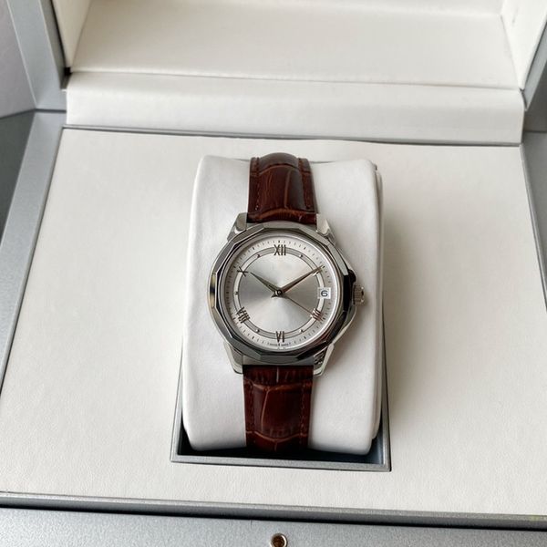 boutique women's watch 316 stainless steel case mechanical movement sapphire mirror leather strap classic three-pin design simple atmos, Slivery;golden
boutique women's watch 316 stainless steel case mechanical movement sapphire mirror leather strap classic three-pin design simple atmos, Slivery;golden