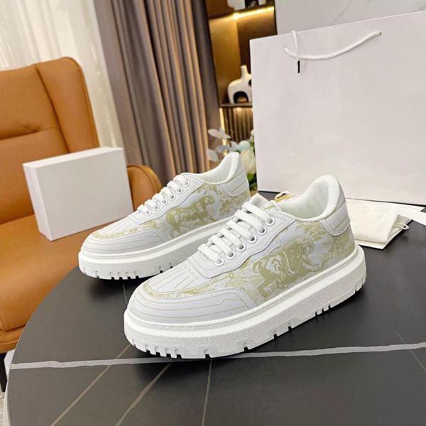 four seasons ladies fashion casual shoes shell print walking senior designer embroidered canvas breathable low-thick-soled outdoor running s, Black
four seasons ladies fashion casual shoes shell print walking senior designer embroidered canvas breathable low-thick-soled outdoor running s, Black