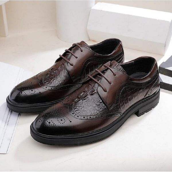 brand europe men oxfords formal shoes quality genuine leather flats brogue wedding shoes da042, Black
brand europe men oxfords formal shoes quality genuine leather flats brogue wedding shoes da042, Black