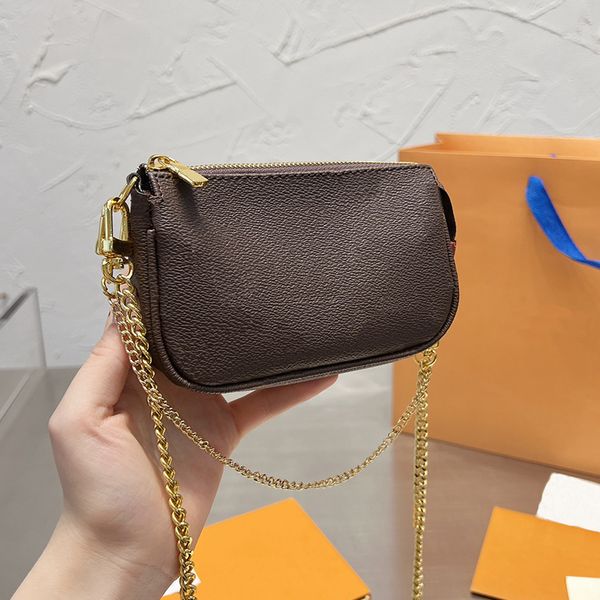 coin purse ladies chain coin purses key pouch card holder wallets women short zipper fashion all-match classic brown flower wallet, Red;black
coin purse ladies chain coin purses key pouch card holder wallets women short zipper fashion all-match classic brown flower wallet, Red;black