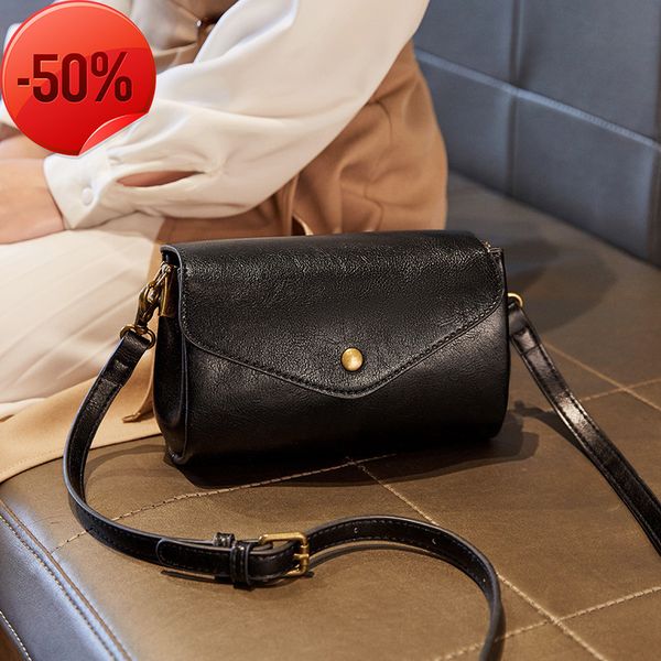 fashion luxury designer2022 spring summer new female korean version simple and easy to take one shoulder messenger small bag large capacity
fashion luxury designer2022 spring summer new female korean version simple and easy to take one shoulder messenger small bag large capacity
