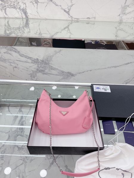 designer bags tote bags women chain crossbody bags waterproof canvas fabric detachable shoulder straps snap openings
designer bags tote bags women chain crossbody bags waterproof canvas fabric detachable shoulder straps snap openings