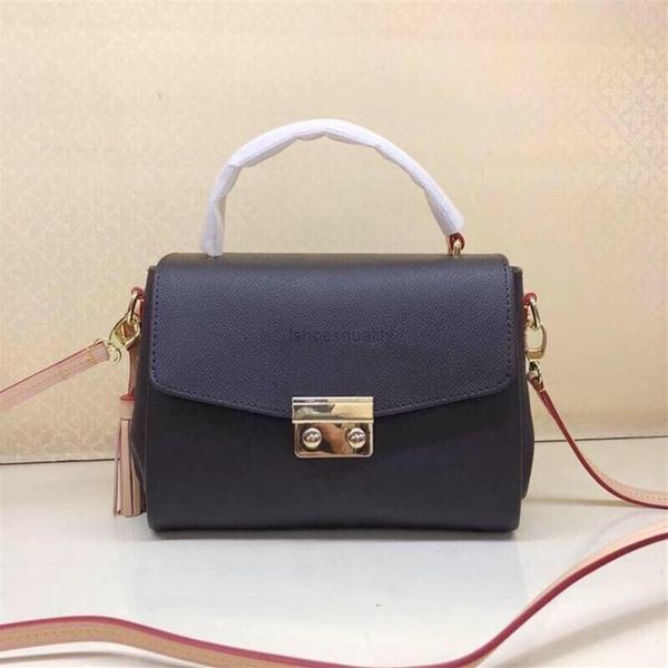 outdoor bags whole new hands orignal leather lady messenger fashion satchel shoulder presbyopic package croisette damier purse225f
outdoor bags whole new hands orignal leather lady messenger fashion satchel shoulder presbyopic package croisette damier purse225f