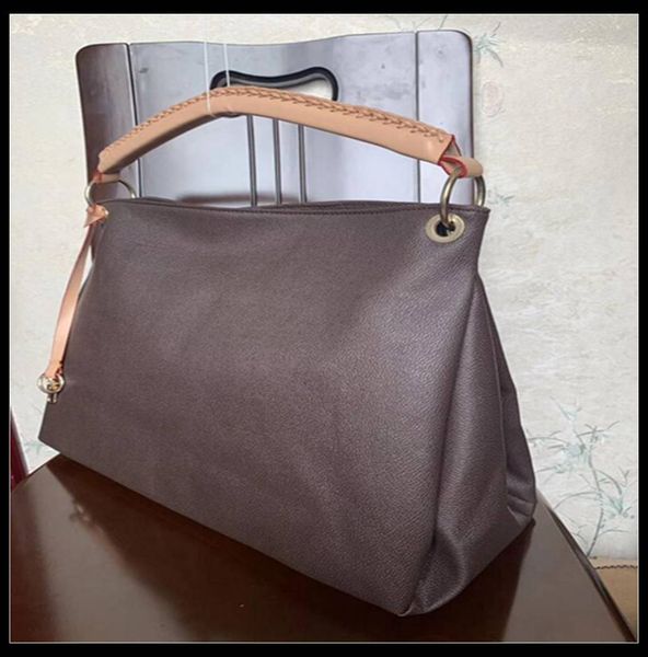 designer luxury satchel messenger handbag leather strim handles with shoulder strap crossbody bag french
designer luxury satchel messenger handbag leather strim handles with shoulder strap crossbody bag french