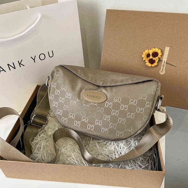 factory online export designer brand bags women's new single shoulder cloth fashion versatile msenger women
factory online export designer brand bags women's new single shoulder cloth fashion versatile msenger women