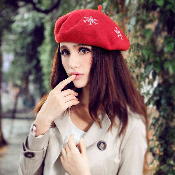 x191 fashion christmas snowflake caps lady embroidery wool berret caps painter hat festive christmas cap beret hat fit j220722, Blue;gray
x191 fashion christmas snowflake caps lady embroidery wool berret caps painter hat festive christmas cap beret hat fit j220722, Blue;gray
