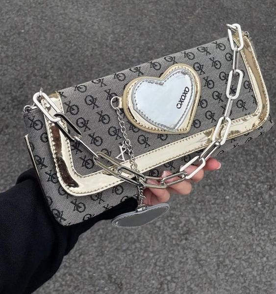 love mirror armpit bag chain baguette crossbody one shoulder fashion horizontal section
love mirror armpit bag chain baguette crossbody one shoulder fashion horizontal section