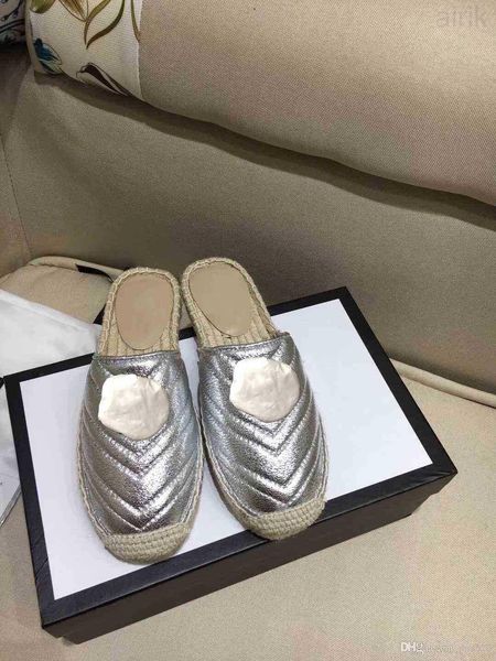 designer summer beach slippers fashion lazy baotou platform flops leather letters lady thick bottom slides women shoes metals yeezies ladies, Black
designer summer beach slippers fashion lazy baotou platform flops leather letters lady thick bottom slides women shoes metals yeezies ladies, Black