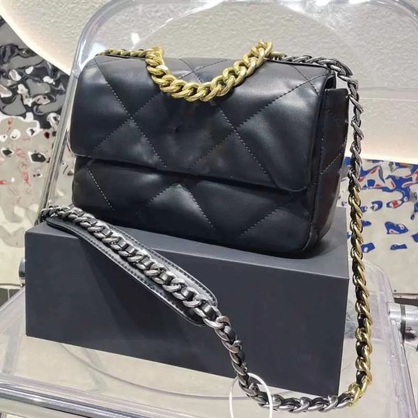 women mini flap shoulder bag solid color cowhide designer crossbody bags flap gold-tine metal chains handheld classic handbags womens handba
women mini flap shoulder bag solid color cowhide designer crossbody bags flap gold-tine metal chains handheld classic handbags womens handba