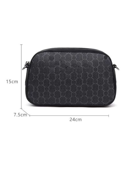 2023 crescent bag shoulder bags rs lady women handbag fashion handbags mother clutch wallet totes printing purse letter 
2023 crescent bag shoulder bags rs lady women handbag fashion handbags mother clutch wallet totes printing purse letter