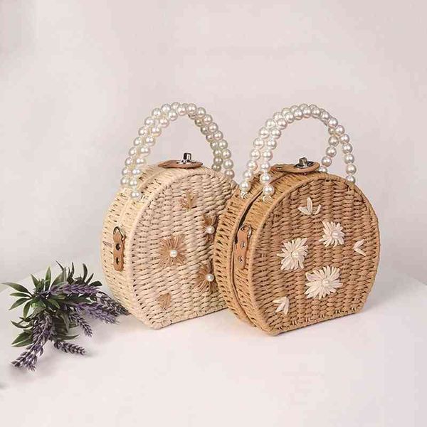 evening bags luxury pearls handle straw handbags bohemian round rattan for women shoulder crossbody 2022 bali travel beach 220507
evening bags luxury pearls handle straw handbags bohemian round rattan for women shoulder crossbody 2022 bali travel beach 220507