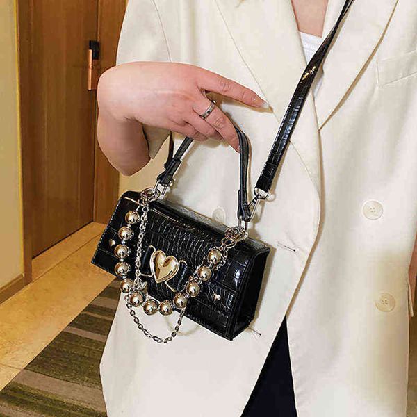 evening bags 2022 summer famous brand shoulder women's bag designer luxury handbag for women pu leather small flap woman crossbody 2206
evening bags 2022 summer famous brand shoulder women's bag designer luxury handbag for women pu leather small flap woman crossbody 2206
