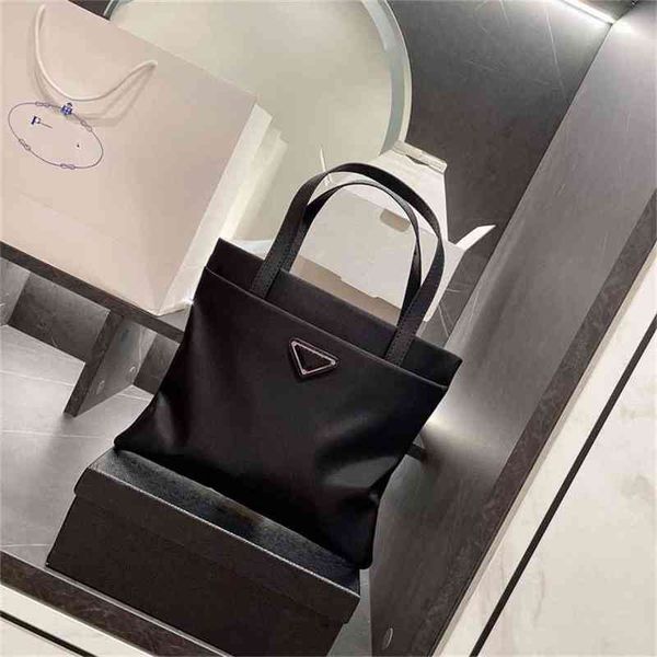 practical lightweight large capacity triangle oxford waterproof canvas handbag shopping bucket women p
practical lightweight large capacity triangle oxford waterproof canvas handbag shopping bucket women p