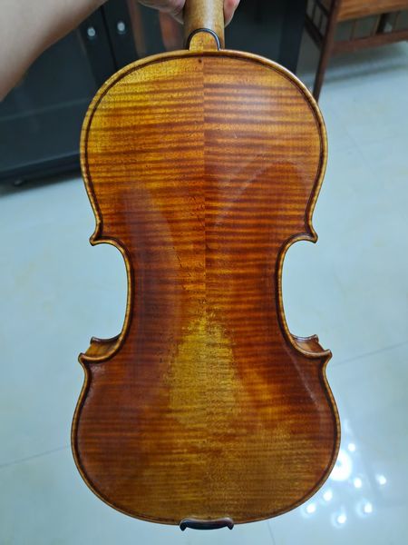 european spruce old material italy oil varnisha great stradivari 4/4 violin case bow rosin violino accessories
european spruce old material italy oil varnisha great stradivari 4/4 violin case bow rosin violino accessories
