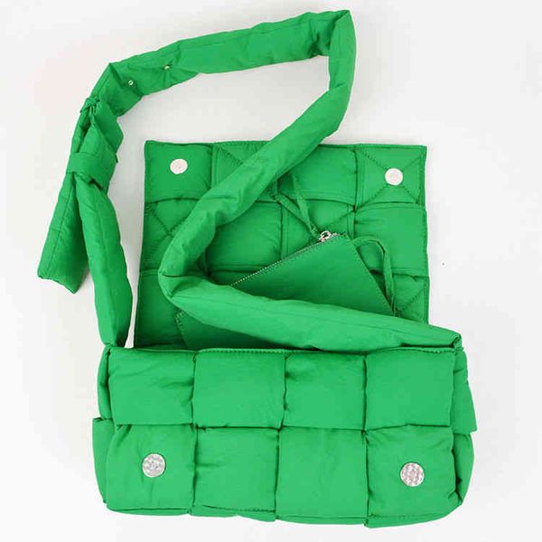 original edition handbags venetass's designer bottegas'ss luxury bag 2022 autumn women's winter high sense foreign style nylo
original edition handbags venetass's designer bottegas'ss luxury bag 2022 autumn women's winter high sense foreign style nylo