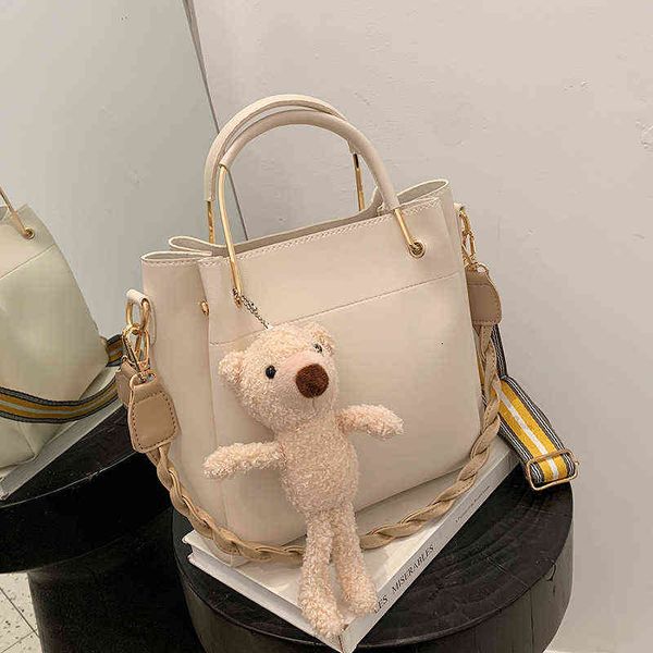 2022 new fashion all-match ladies mini handbag high sense large capacity bag women's summer msenger single shoulder portable bucket
2022 new fashion all-match ladies mini handbag high sense large capacity bag women's summer msenger single shoulder portable bucket