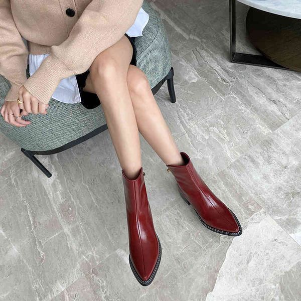 boots winter thick heel pointed short boots simple korean style metal chain fashion r212, Black
boots winter thick heel pointed short boots simple korean style metal chain fashion r212, Black