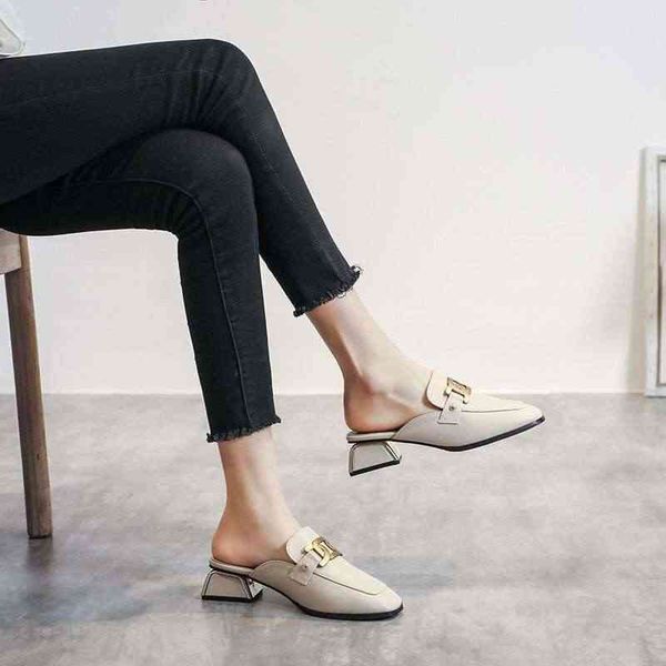designer shoes real sheepskin baotou half slipper women's shoes new style square head muller in summer 2022, Black
designer shoes real sheepskin baotou half slipper women's shoes new style square head muller in summer 2022, Black