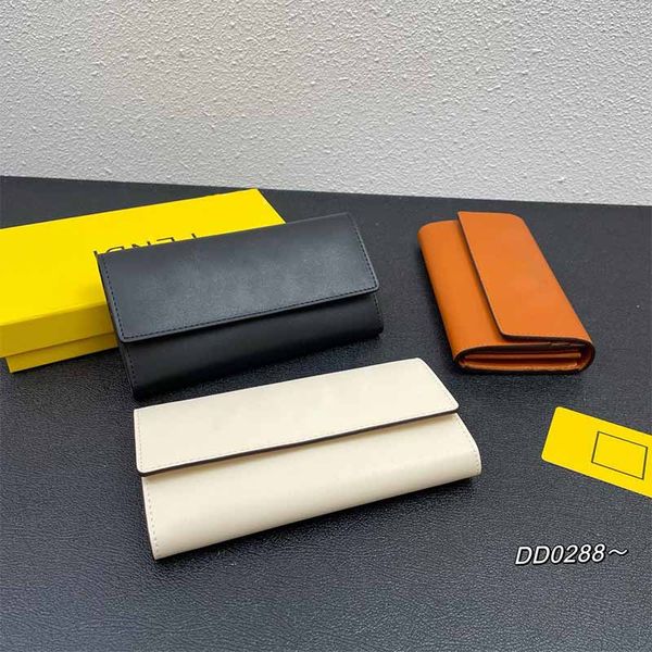 women's wallets luxury designer bags leather clutches two internal organ pockets one zip key case ten card slots and flat side pockets
women's wallets luxury designer bags leather clutches two internal organ pockets one zip key case ten card slots and flat side pockets